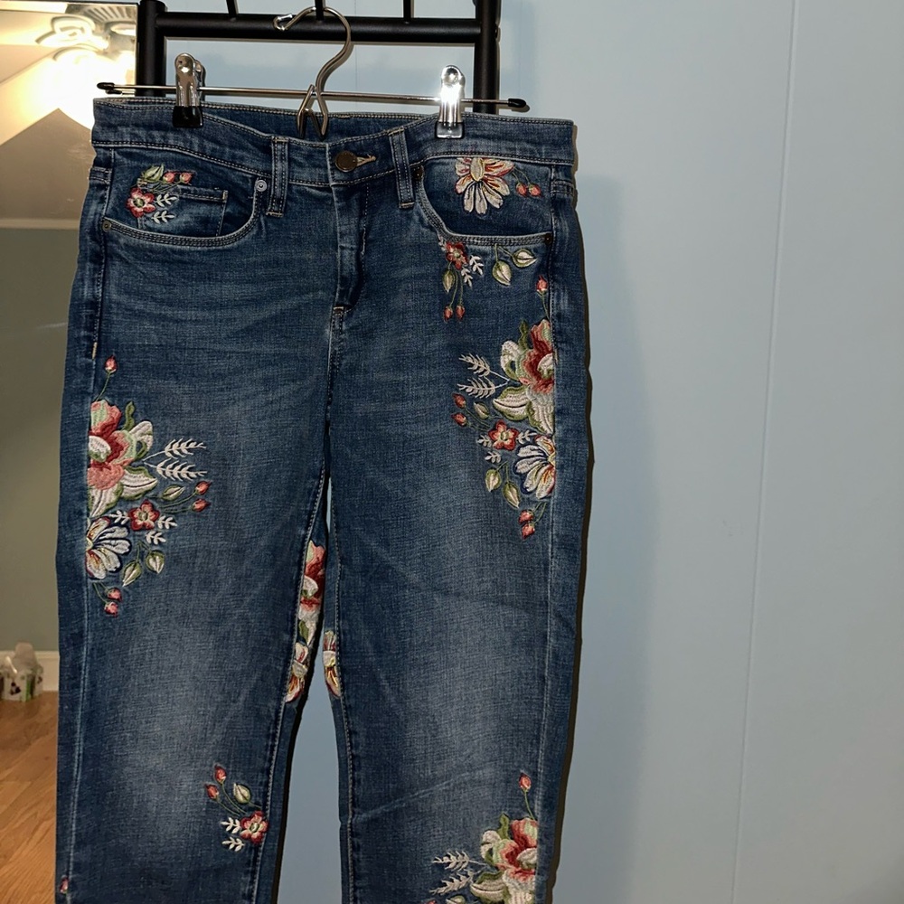 Blank NYC Denim Jeans with Floral Embroidery